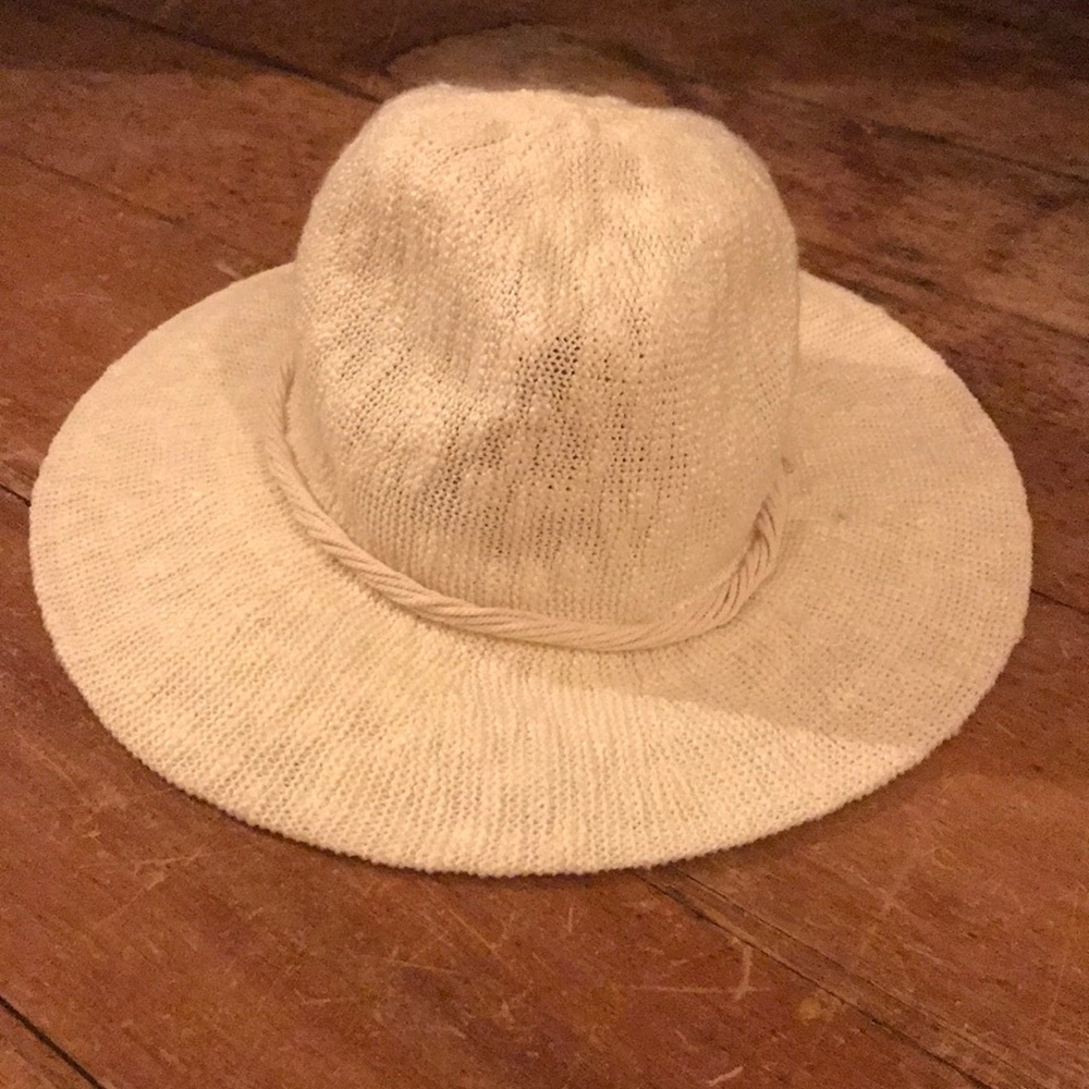 Brand new Hat